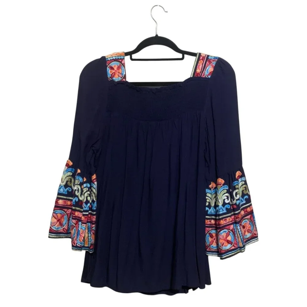 Cowgirl Legend Women’s Tunic Blue Turquoise Beads Embroidered‎ Peasant Blouse.